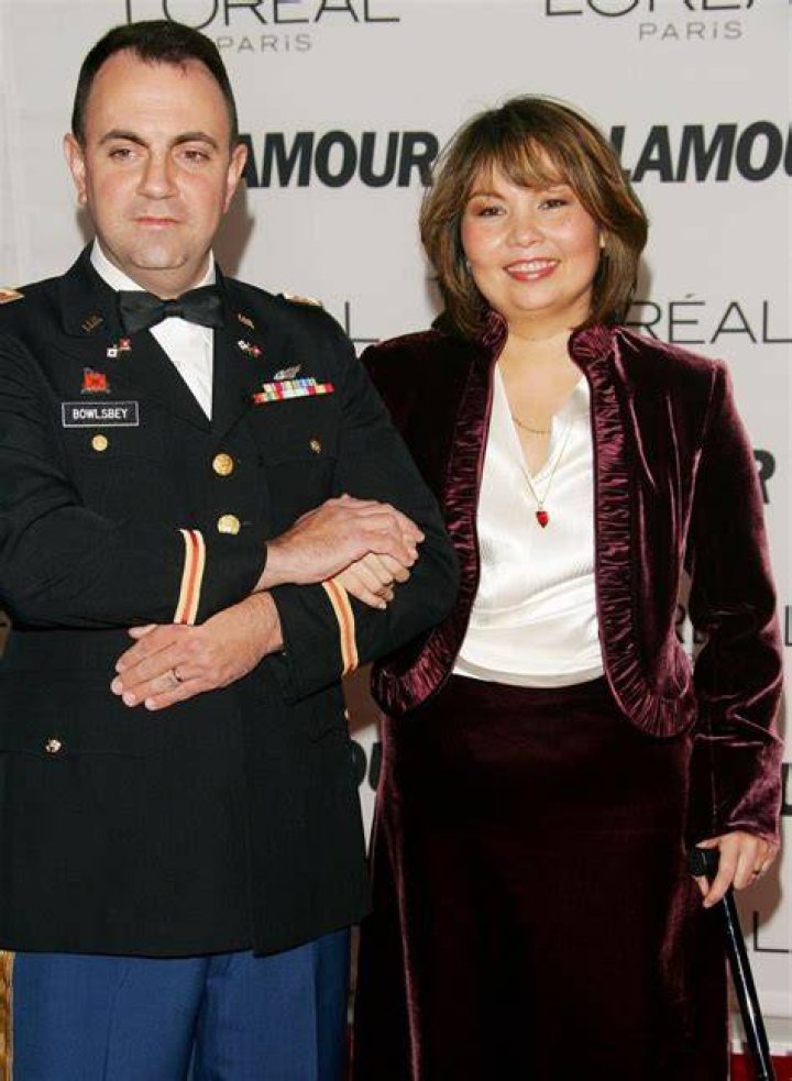 Tammy Duckworth married Bryan Bowlsbey in 1993.