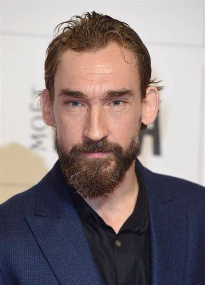 The actor Joseph Mawle has portrayed the role of Benjen Stark in the HBO series Game of Thrones.