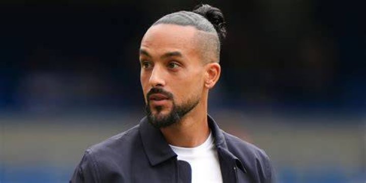 Theo Walcott photo 3