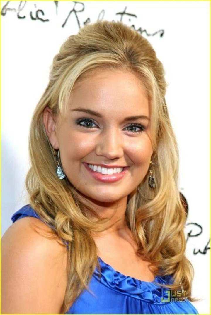 Tiffany Thornton&rsquo;s share a memory of her Once-Happy Married Life! Click to know more about their relationship and children