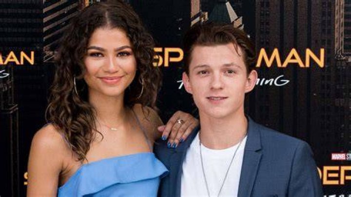Tom Holland And Zendaya Wallpapers Wallpaper Cave