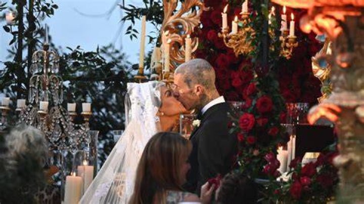 What religion is Travis Barker?