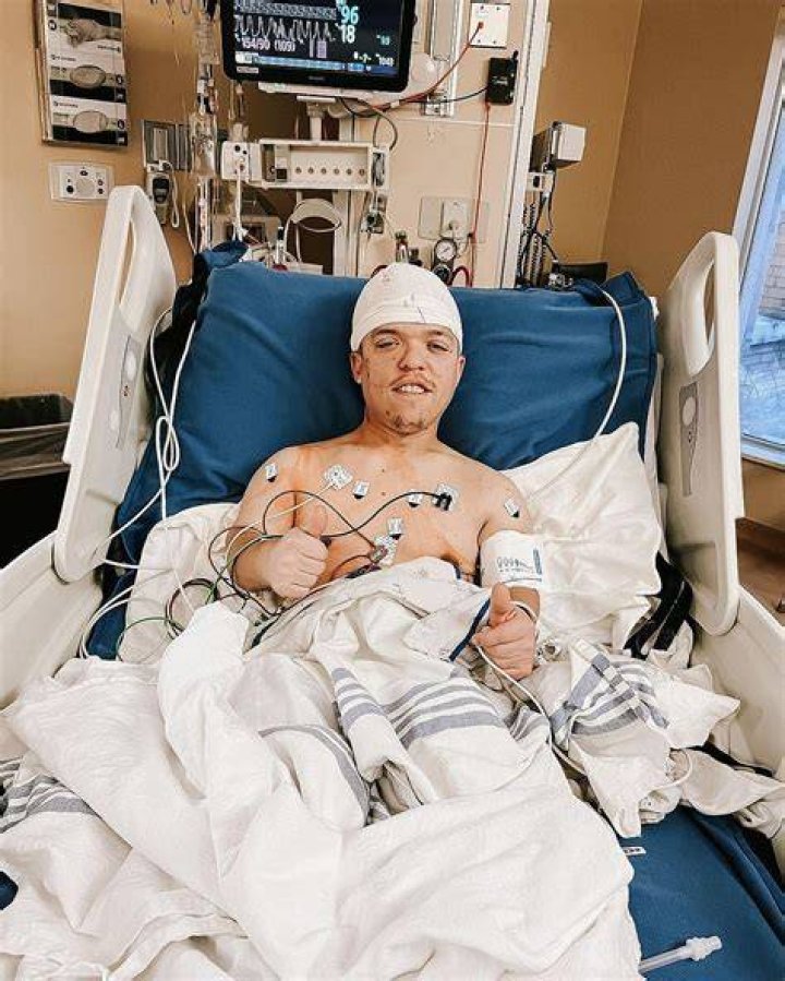 Why Was Zach Roloff Hospitalized? His Health Update By Wife Tori Roloff Why Was Zach Roloff Hospitalized? His Health Update By Wife Tori Roloff