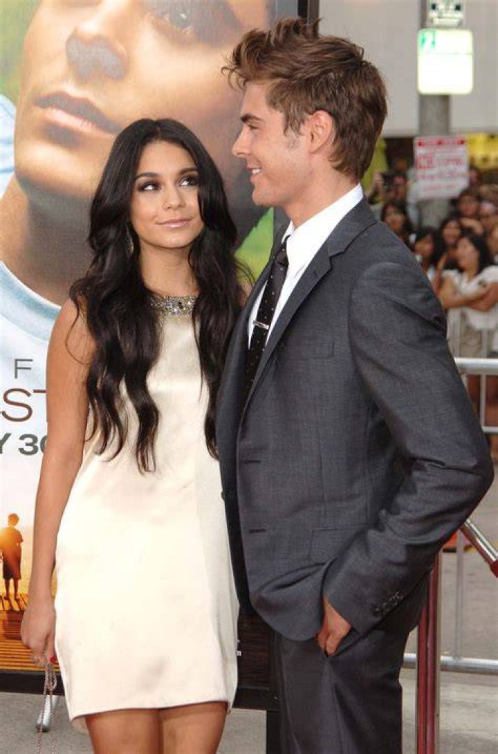 Zac & Vanessa's Hawaii Wedding Photo 1507611 Shirtless, Vanessa