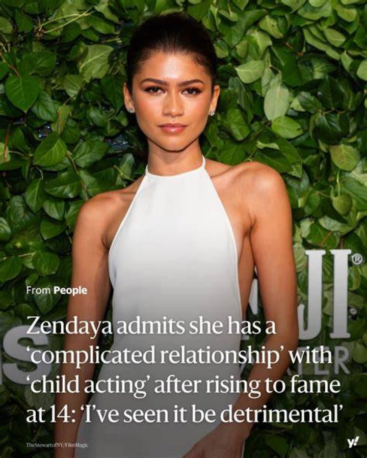 Zendaya Opened Up About Her Dating Life A Day Before Tom Holland Kissing Photos Went Viral